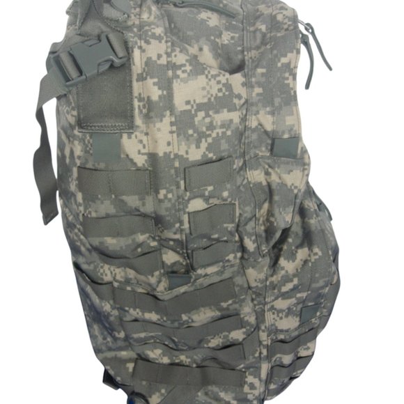 Official US Military Issue ACU MOLLE II Medium Rucksack, NEW w/ tags. - Picture 3 of 9